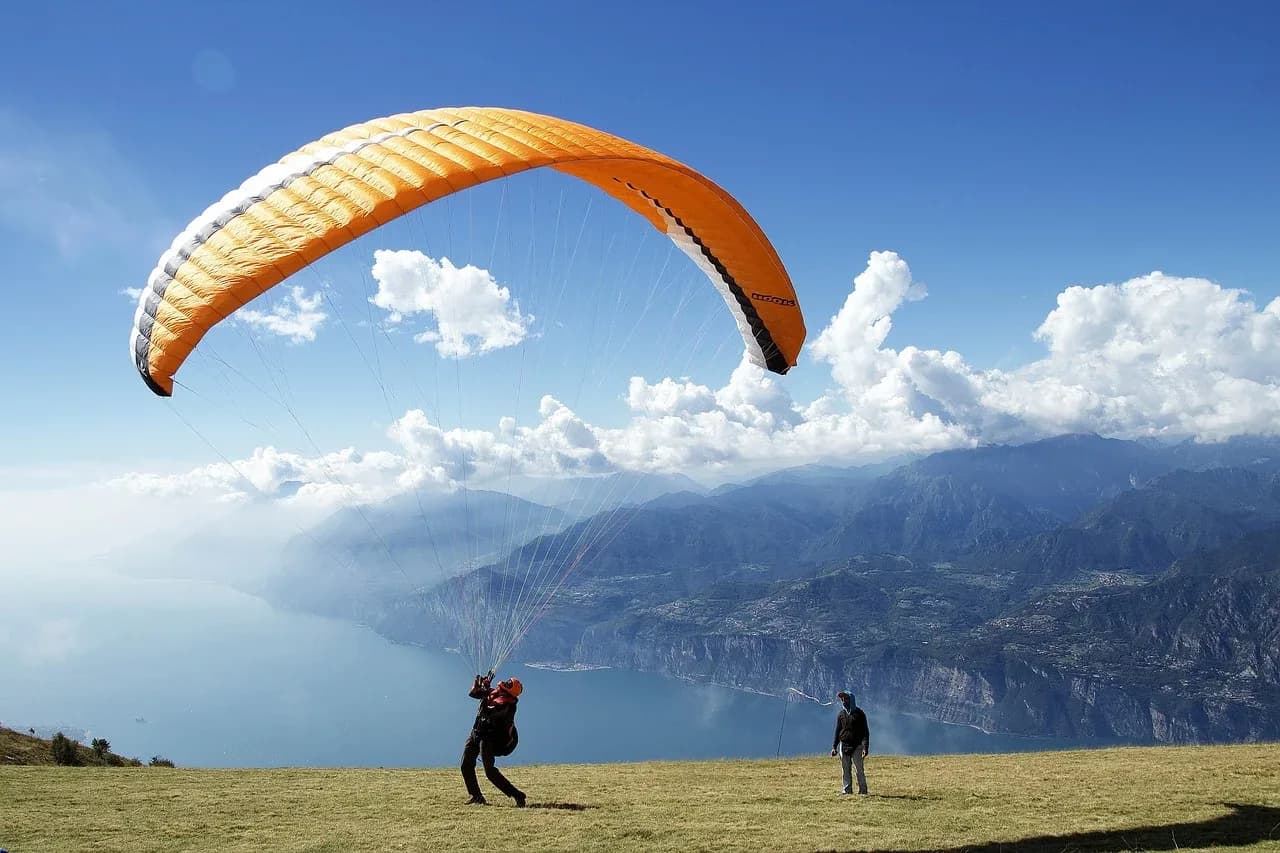 Skylark School of Paragliding adventure 2