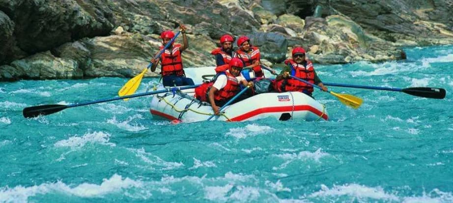 Intermediate White Water Rafting Course