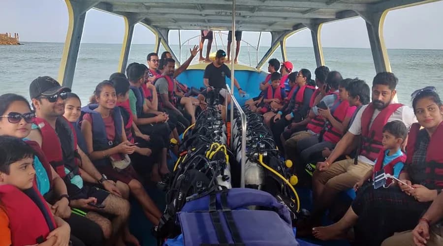 Scuba Diving (Fun Dive) at Murudeshwar