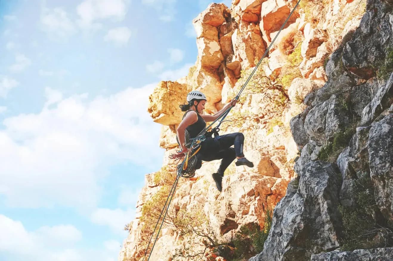 Rappelling photo 1