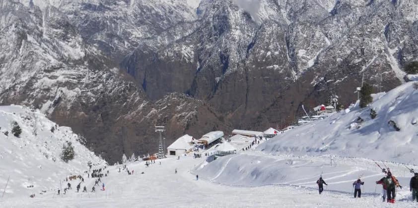 Beginner Skiing Course